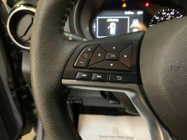 2023 Nissan Kicks SR Xtronic CVT