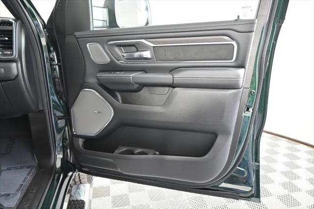 2026 Ram 1500 Laramie Crew Cab 4x4 5'7" Box