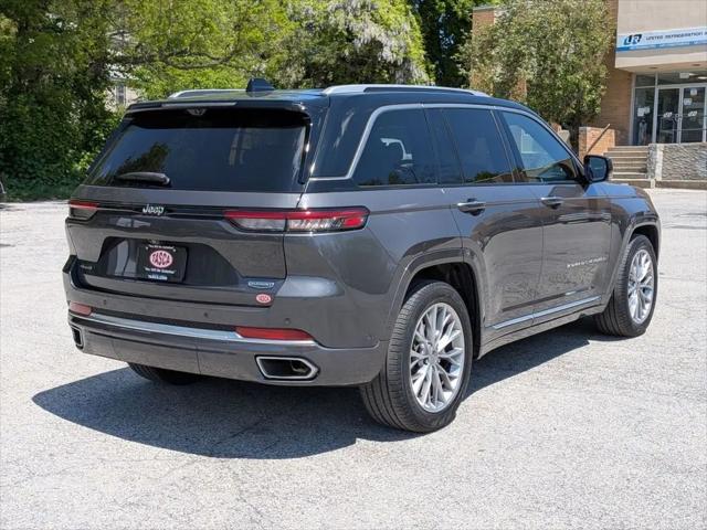 2022 Jeep Grand Cherokee Summit 4x4