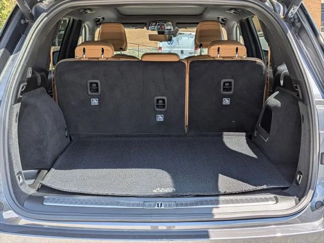 2022 Jeep Grand Cherokee Summit 4x4