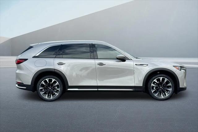 2026 Mazda X-90 Premium Plus
