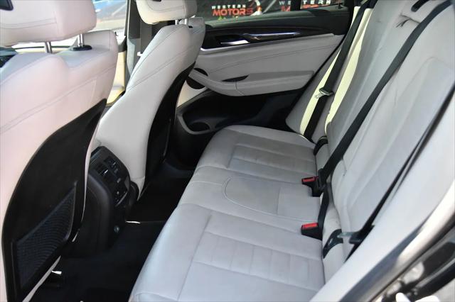 2019 BMW X3 M40i
