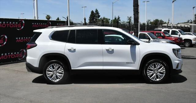 2024 GMC Acadia FWD Elevation