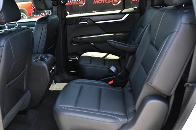 2024 GMC Acadia FWD Elevation