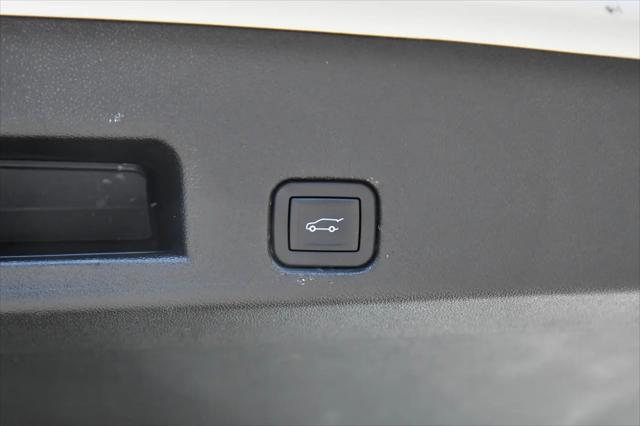 2024 GMC Acadia FWD Elevation