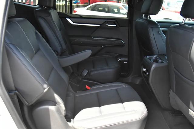 2024 GMC Acadia FWD Elevation
