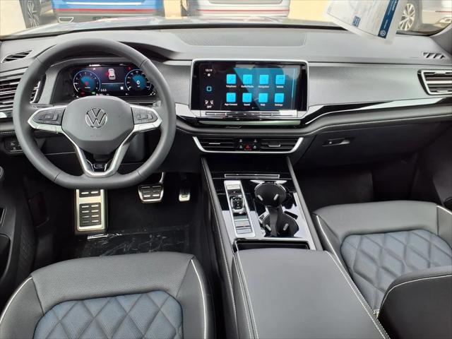 2026 Volkswagen Atlas Cross Sport SEL Premium R-Line