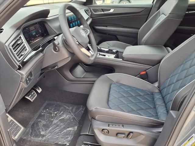 2026 Volkswagen Atlas Cross Sport SEL Premium R-Line