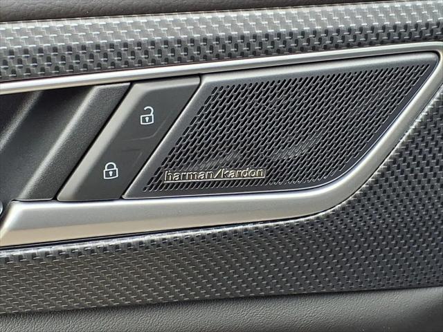2026 Volkswagen Atlas Cross Sport SEL Premium R-Line