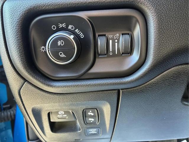 2025 Ram 1500 Laramie Crew Cab 4x4 5'7" Box