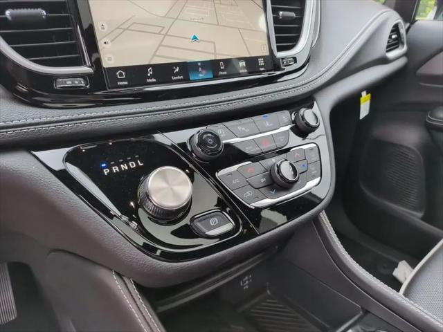 2027 Chrysler Pacifica Limited