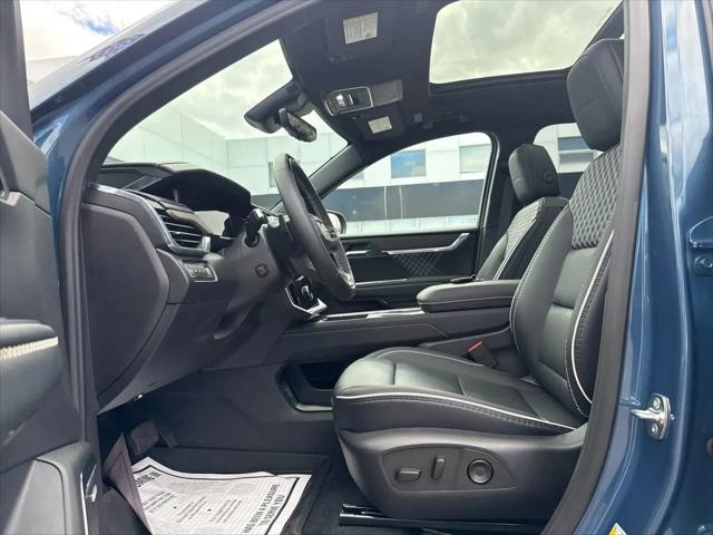 2026 GMC Acadia Denali AWD
