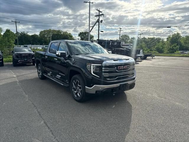 2026 GMC Sierra 1500 Crew Cab, Short Bed, SLT, 4WD