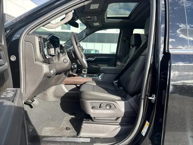 2026 GMC Sierra 1500 Crew Cab, Short Bed, SLT, 4WD