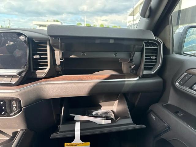 2026 GMC Sierra 1500 Crew Cab, Short Bed, SLT, 4WD