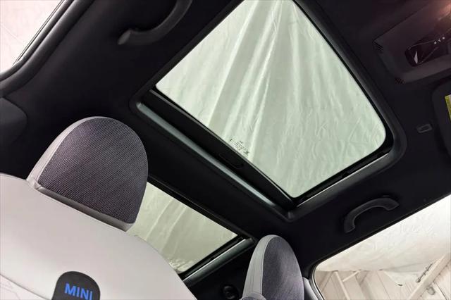 2026 MINI Hardtop Cooper