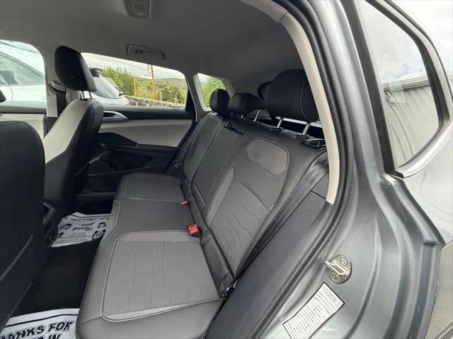 2025 Volkswagen Taos 1.5T SE