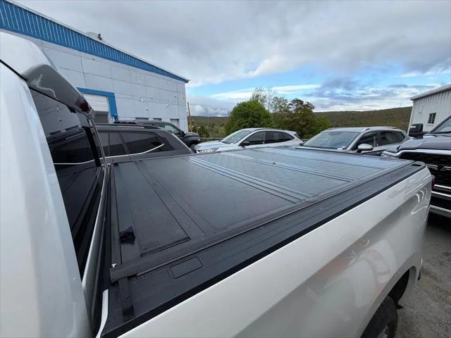 2021 Chevrolet Silverado 1500 4WD Crew Cab Standard Bed High Country