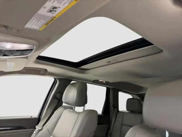 2011 Jeep Grand Cherokee Laredo