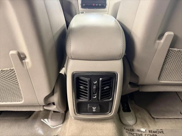 2011 Jeep Grand Cherokee Laredo