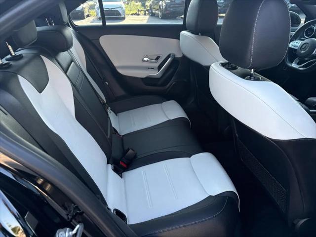 2019 Mercedes-Benz A 220 A 220