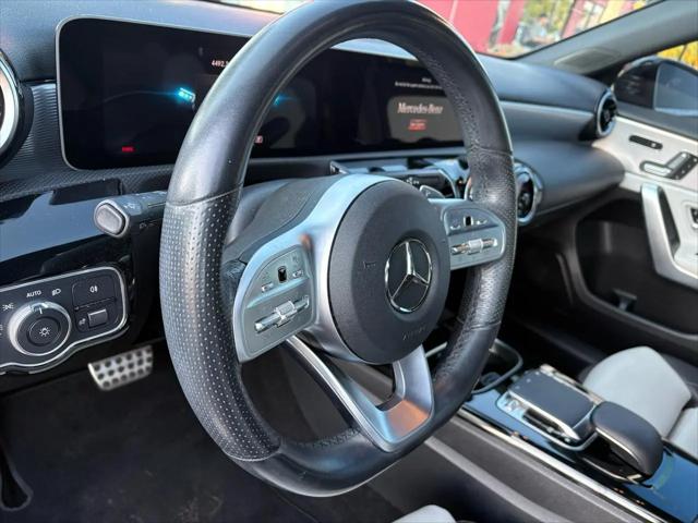 2019 Mercedes-Benz A 220 A 220