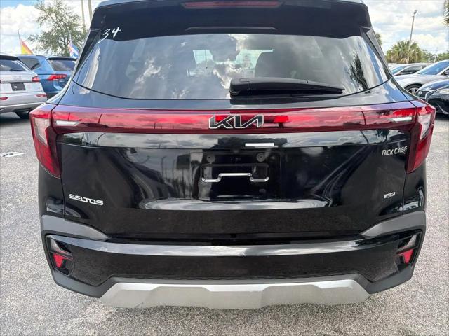 2024 Kia Seltos EX