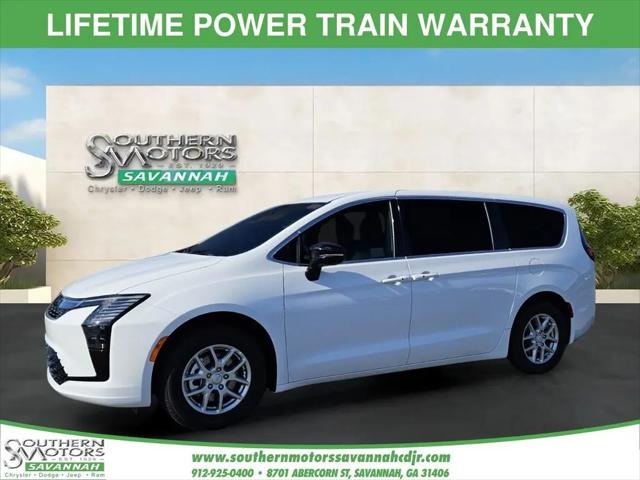 2027 Chrysler Pacifica Select for sale in Savannah, GA