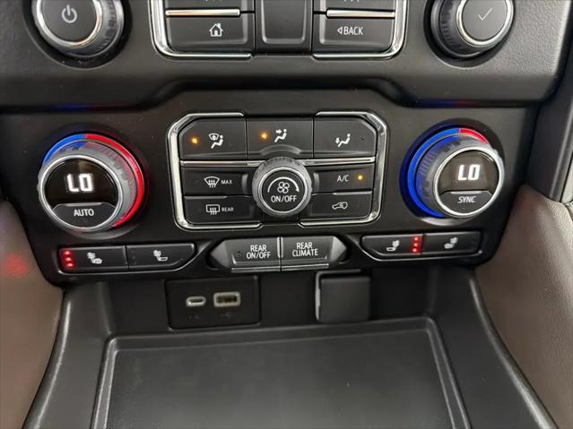 2022 Chevrolet Suburban 4WD LT