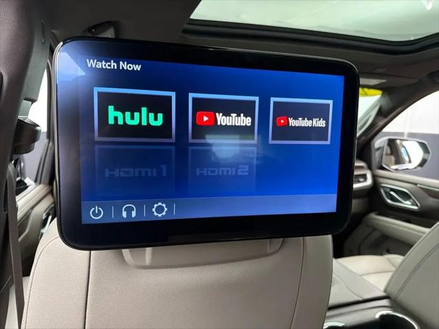 2022 Chevrolet Suburban 4WD LT