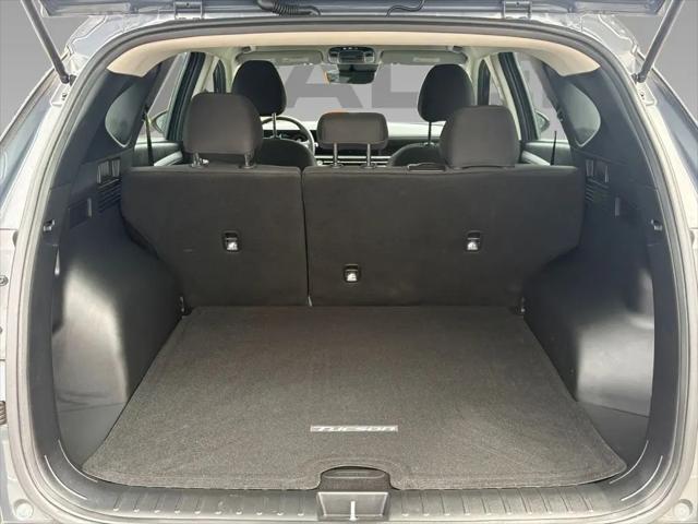 2025 Hyundai Tucson SE