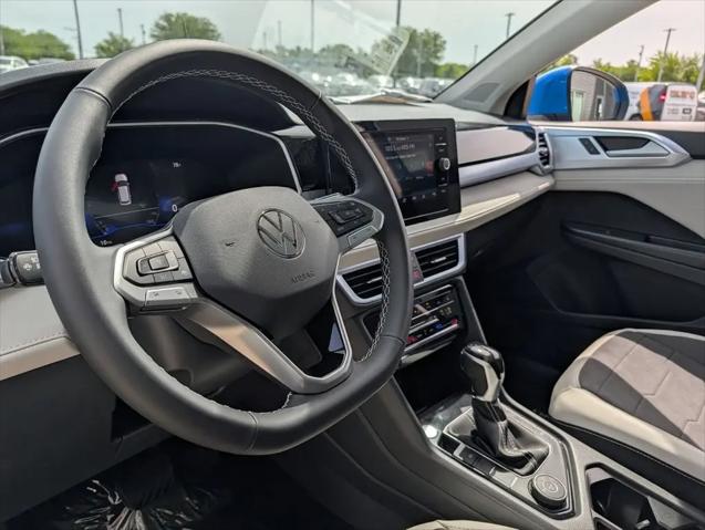 2026 Volkswagen Taos SE