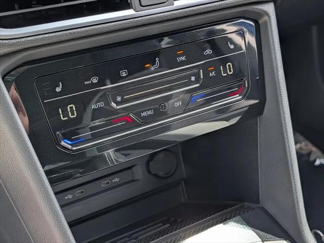 2026 Volkswagen Taos SE