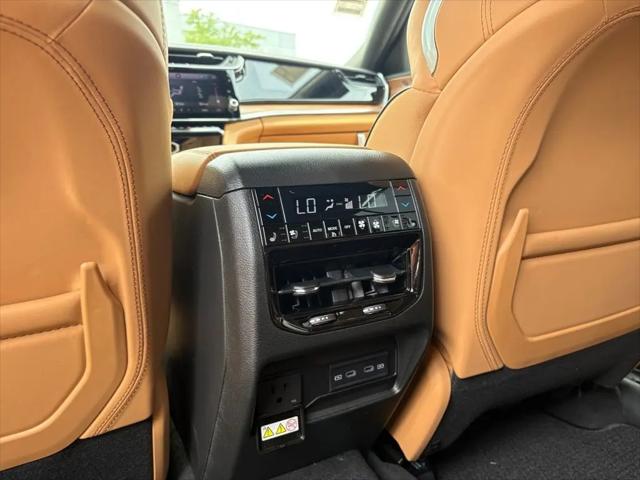 2026 Jeep Grand Cherokee L Summit 4x4