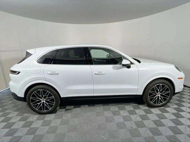 2025 Porsche Cayenne Cayenne