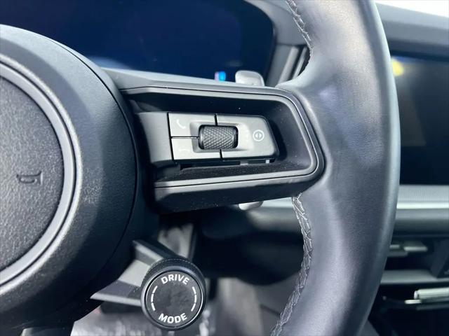 2025 Porsche Cayenne Cayenne