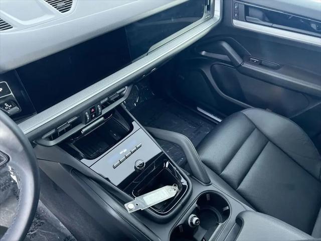 2025 Porsche Cayenne Cayenne