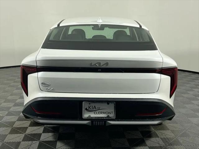 2026 Kia K4 LX
