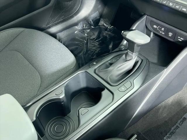 2026 Kia K4 LX