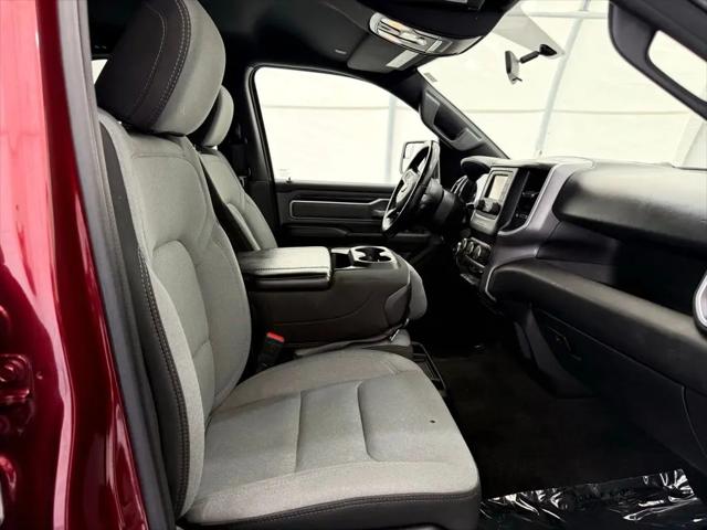 2022 Ram 1500 Big Horn Quad Cab 4x4 6'4" Box