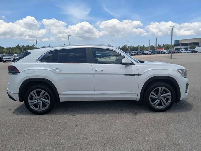 2024 Volkswagen Atlas Cross Sport 2.0T SEL R-Line