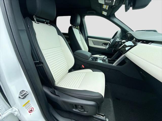 2026 Land Rover Discovery Sport Landmark