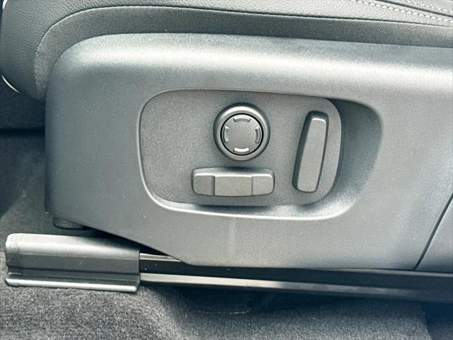 2026 Land Rover Discovery Sport Landmark