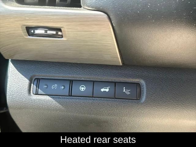 2025 Nissan Pathfinder Platinum FWD