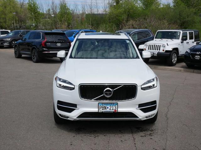 2017 Volvo XC90 T6 Momentum