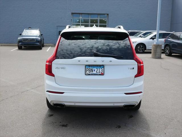 2017 Volvo XC90 T6 Momentum
