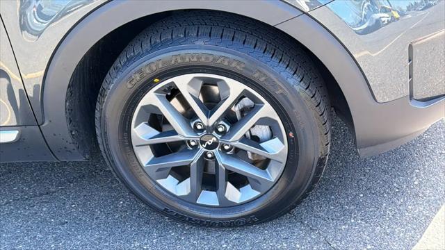 2023 Kia Telluride LX