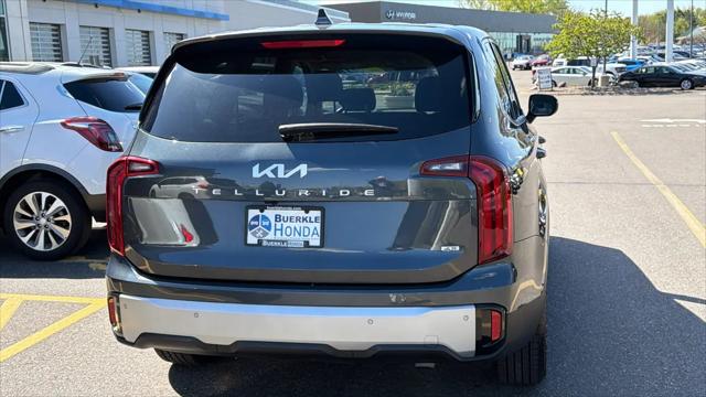 2023 Kia Telluride LX