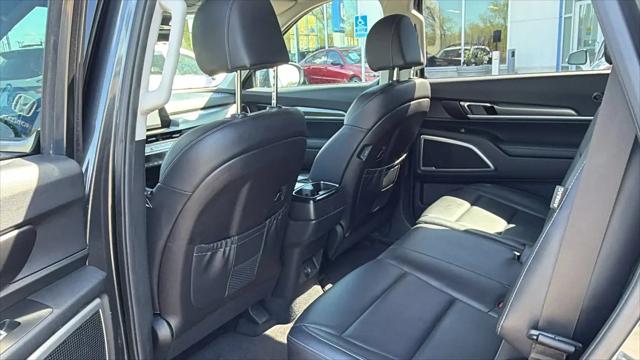 2023 Kia Telluride LX