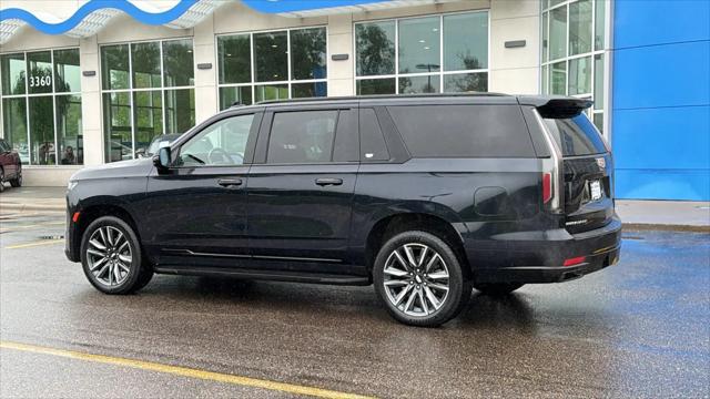 2023 Cadillac Escalade ESV 4WD Sport
